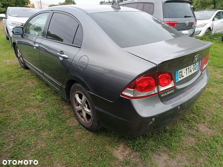 Honda Civic - 8