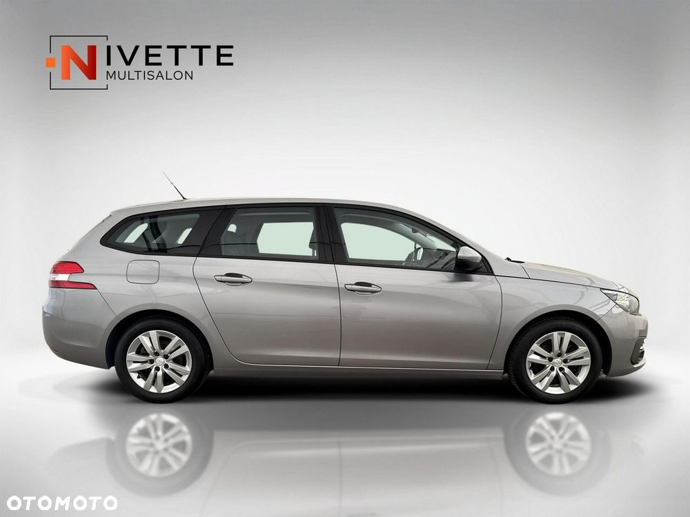 Peugeot 308 - 7