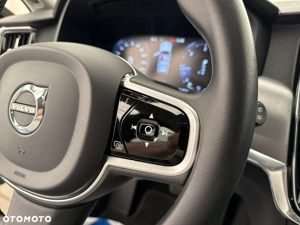 Volvo V90 - 26