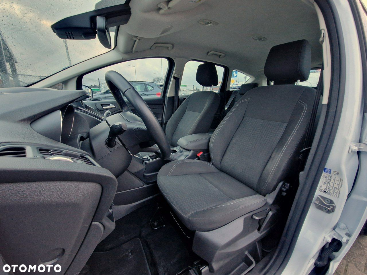 Ford C-MAX - 18