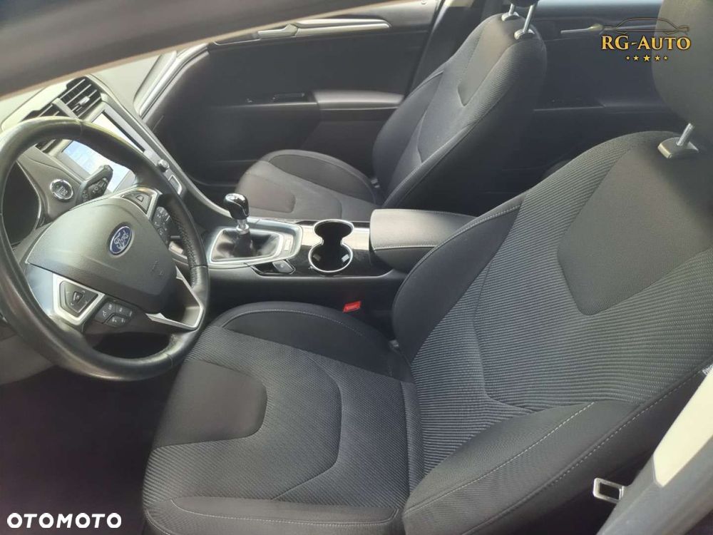 Ford Mondeo - 31