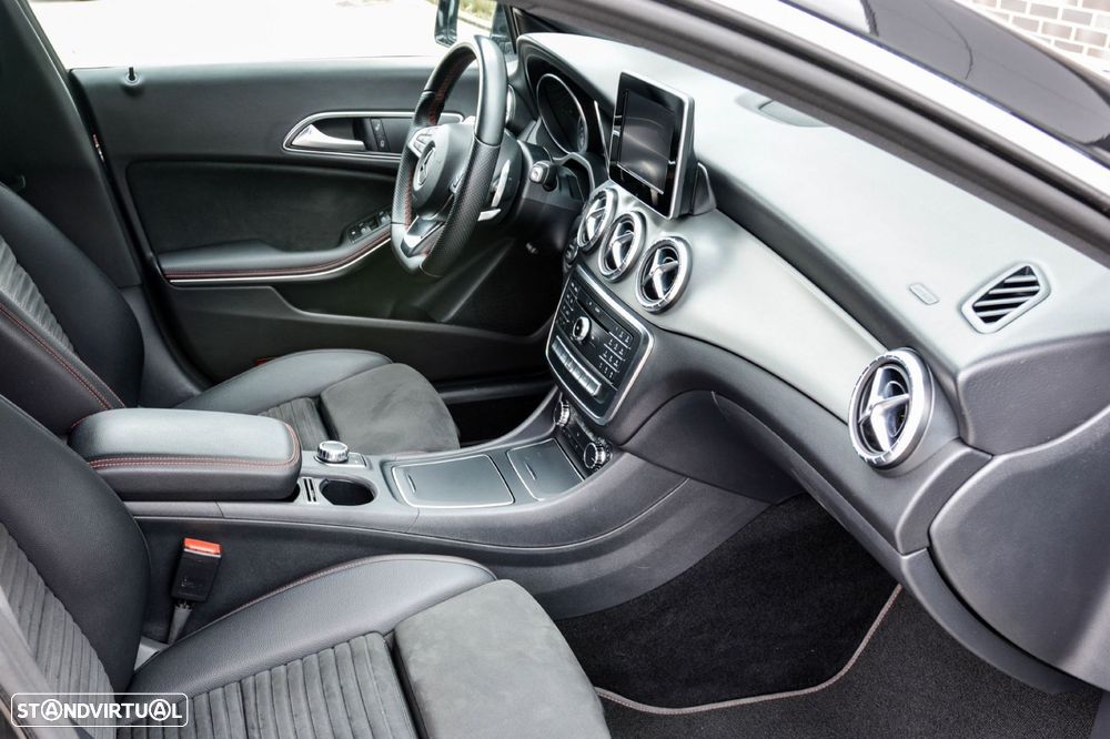 Mercedes-Benz CLA 200 d Shooting Brake AMG Line Aut. - 14