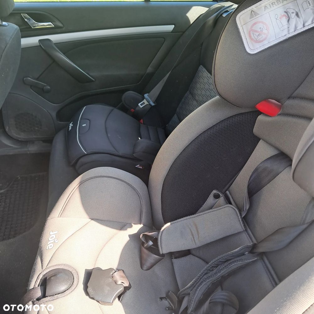 Skoda Octavia 1.9 TDI Ambiente - 9