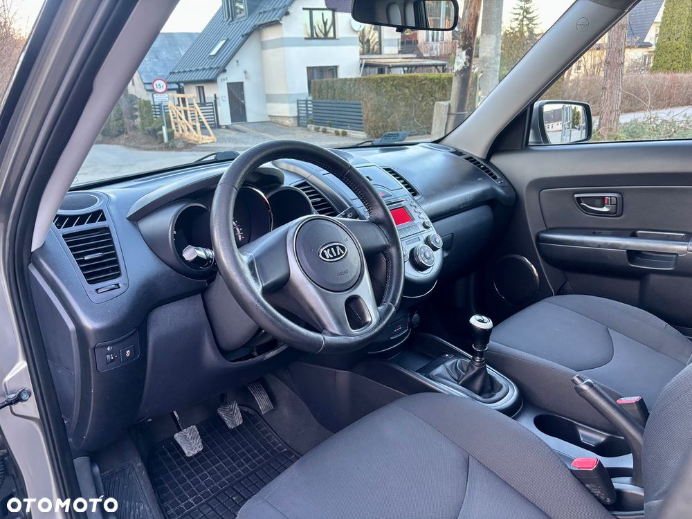 Kia Soul 1.6 CRDI L - 21