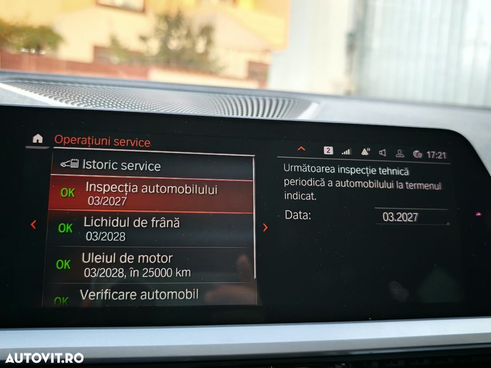 BMW Seria 3 330i Aut. Advantage - 9