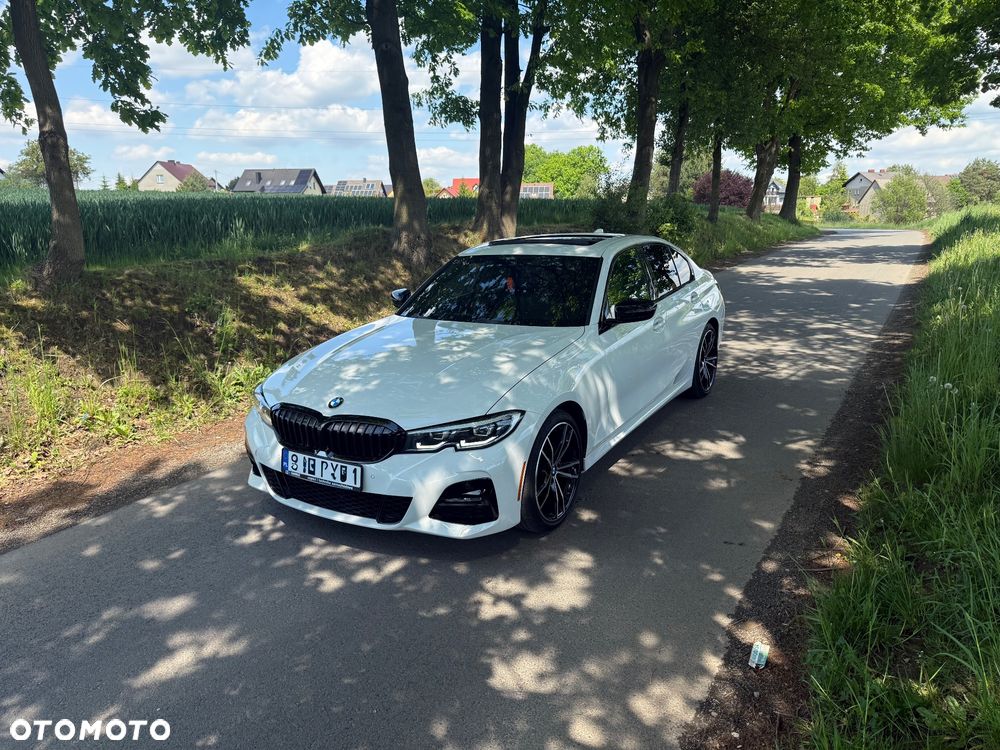BMW Seria 3 330i xDrive M Sport - 2