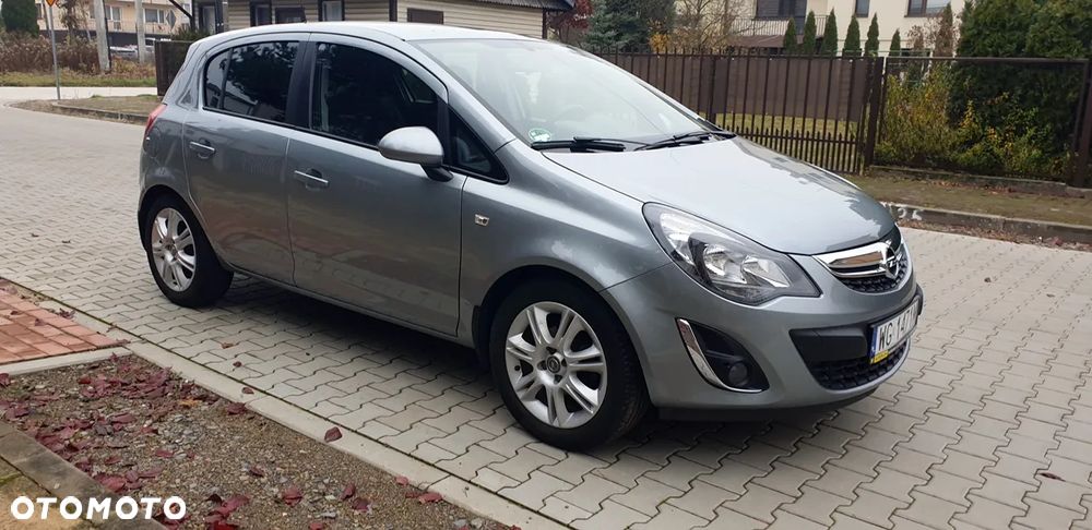 Opel Corsa 1.2 16V Edition 150 S&S - 4