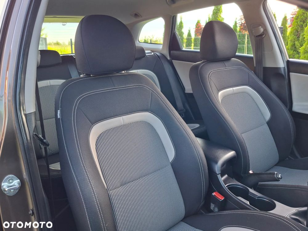 Kia Ceed 1.6 GDI XL - 28
