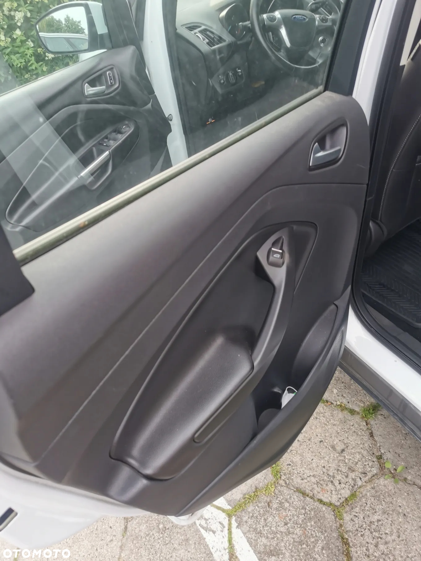 Ford Kuga - 9