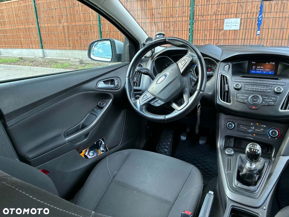 Ford Focus 1.5 TDCi SYNC Edition - 4