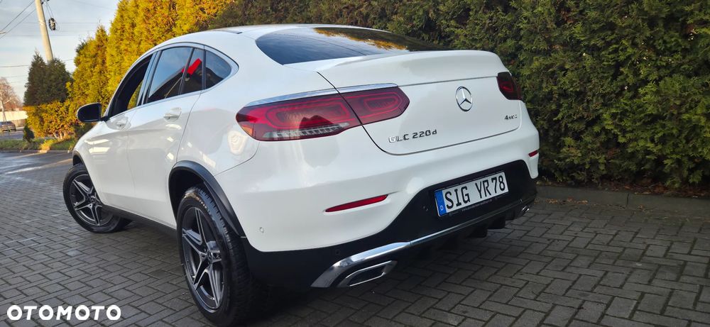 Mercedes-Benz GLC 220 d 4Matic 9G-TRONIC AMG Line - 9