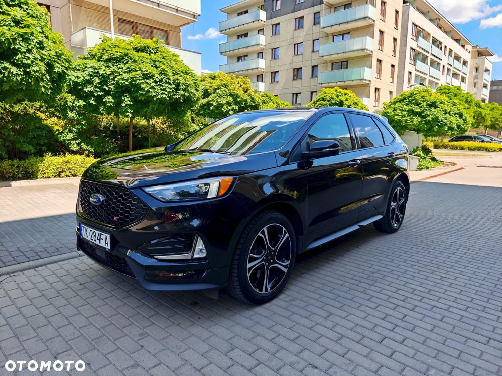 Ford Edge - 2