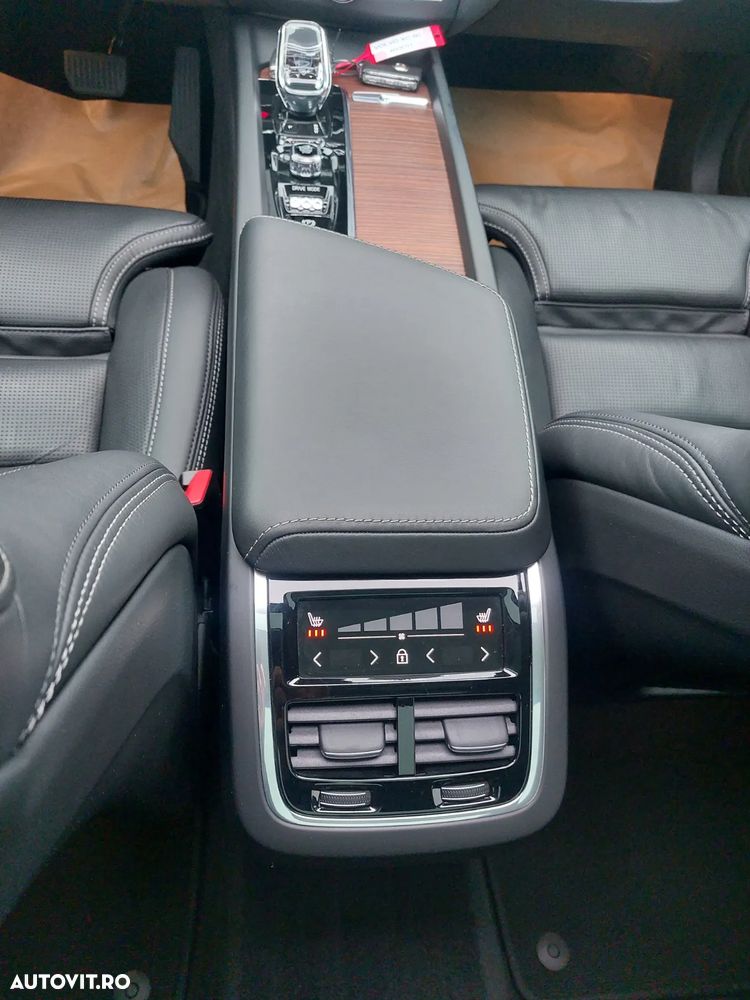 Volvo XC 60 B5 D AWD Geartronic Inscription - 36