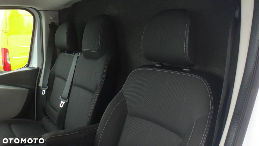 Renault Trafic - 8