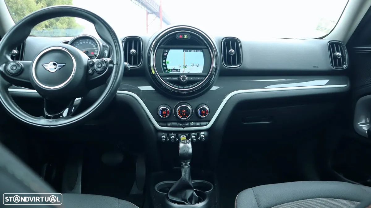 MINI Countryman Cooper SE ALL4 Auto - 18