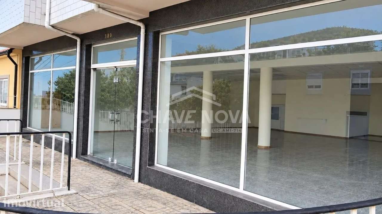 Espaço Comercial c/ 201m2 em Rio Tinto - Grande imagem: 4/5