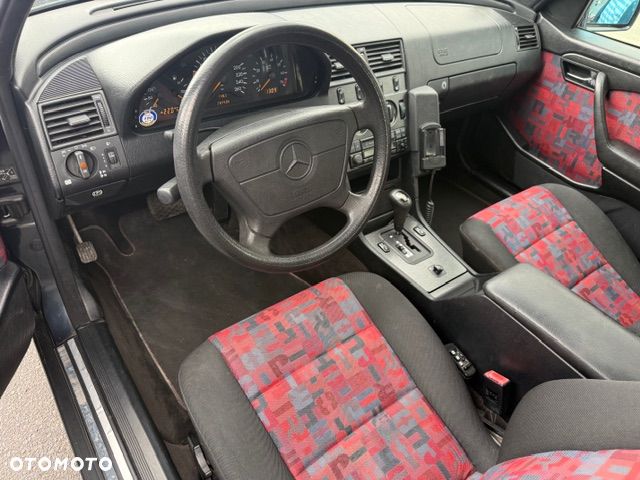 Mercedes-Benz Klasa C - 16