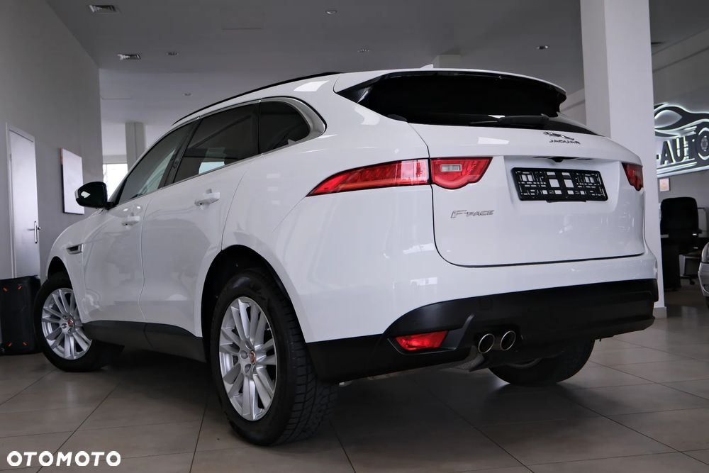 Jaguar F-Pace 2.0 i4D AWD Prestige - 15