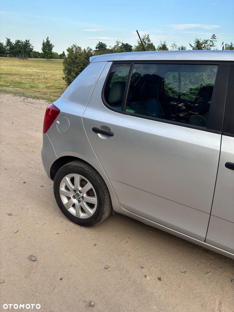 Skoda Fabia 1.6 TDI DPF Classic - 24