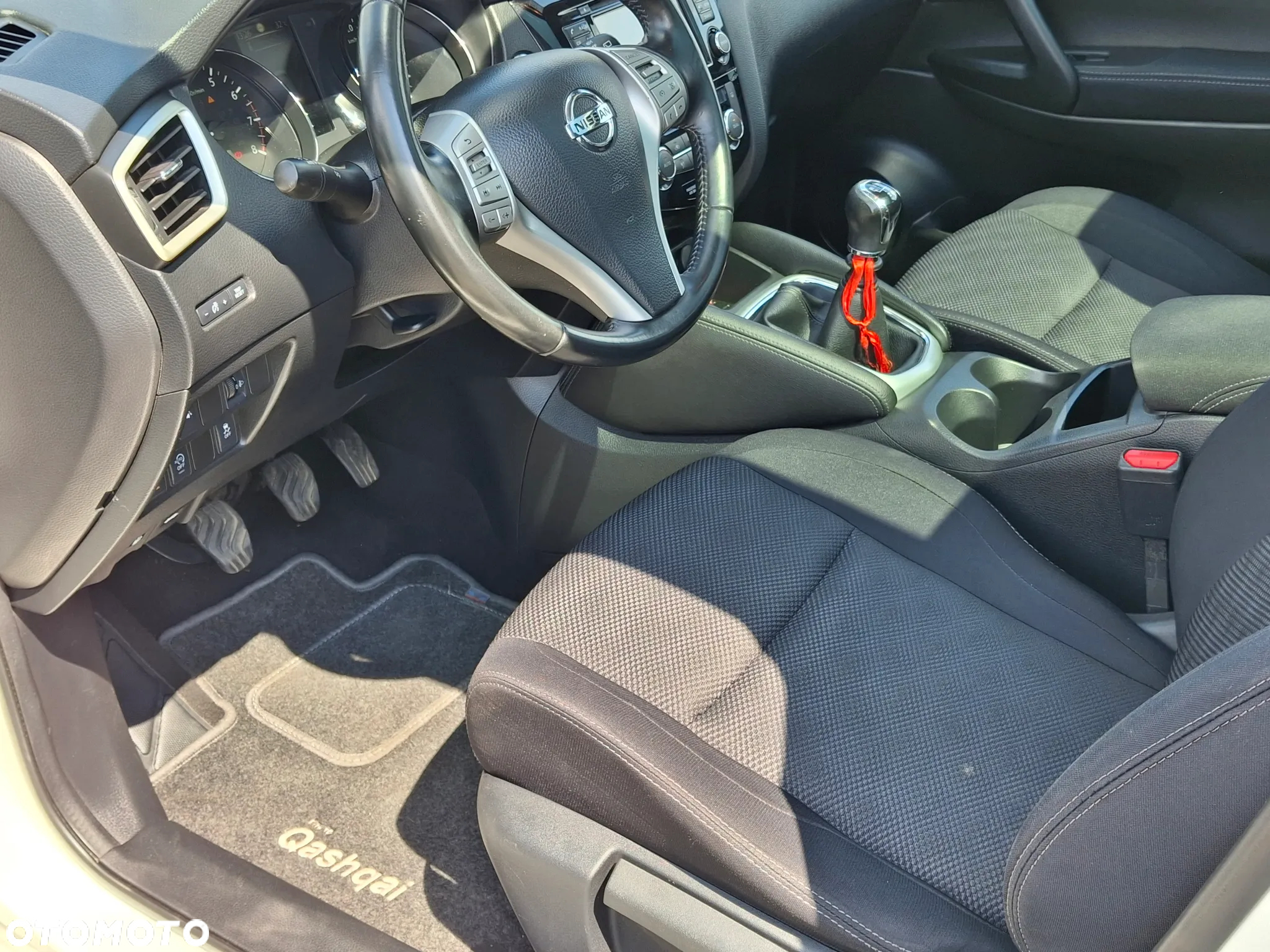 Nissan Qashqai 1.2 DIG-T Acenta EU6 - 10