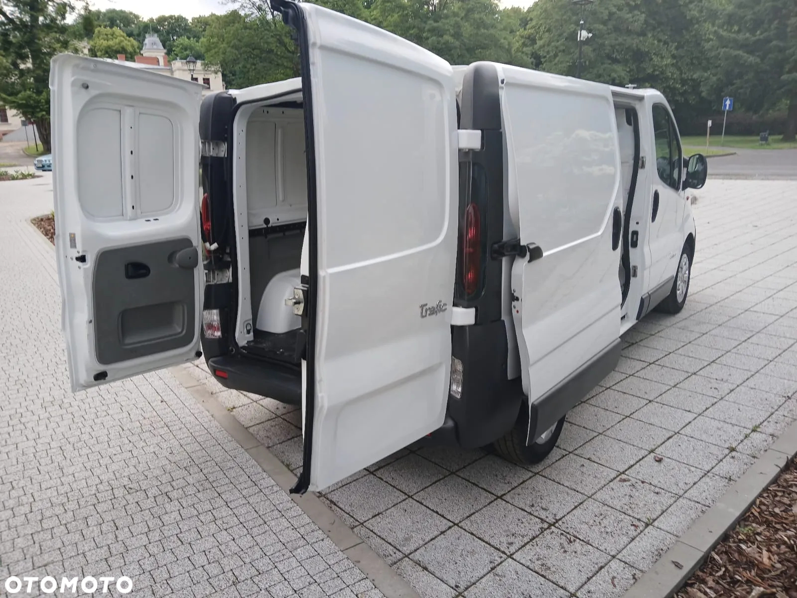 Renault TRAFIC - 20