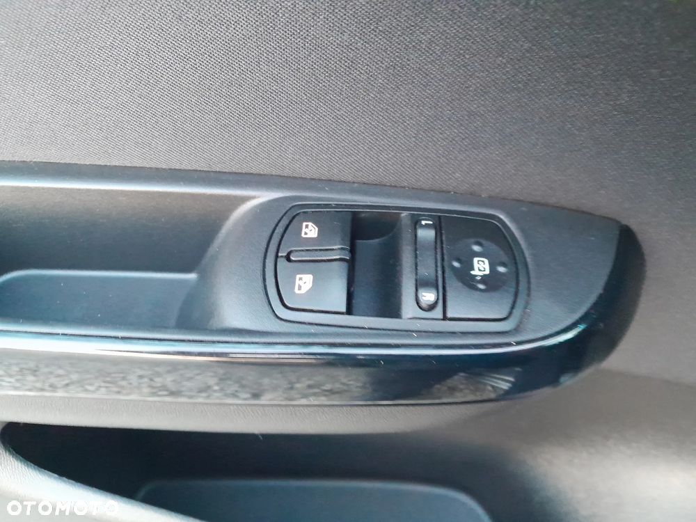 Opel Corsa 1.4 Edition - 36