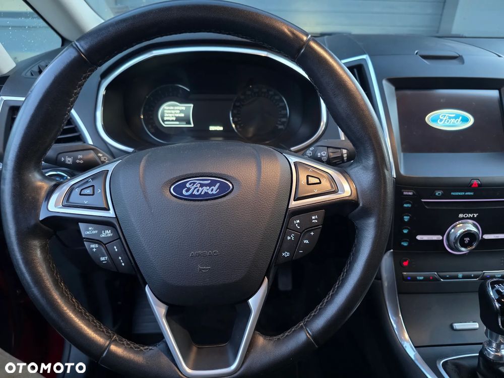 Ford S-Max 2.0 TDCi Titanium - 23