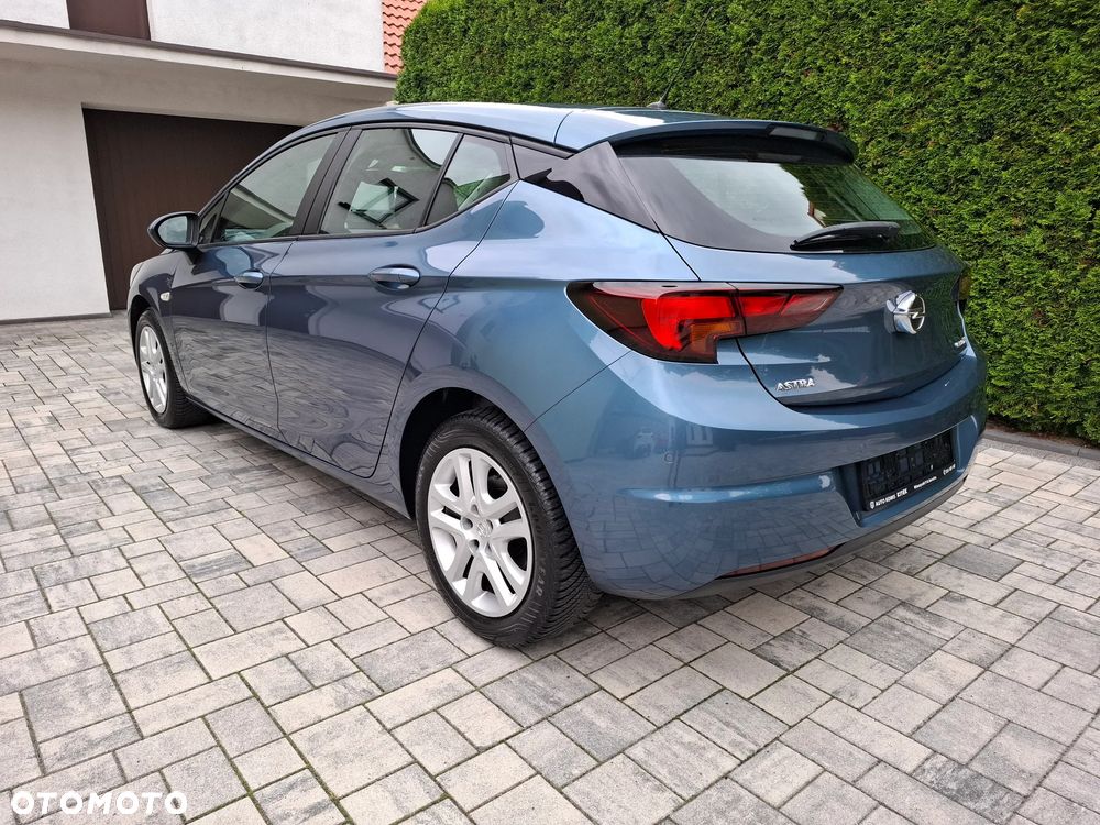 Opel Astra - 4