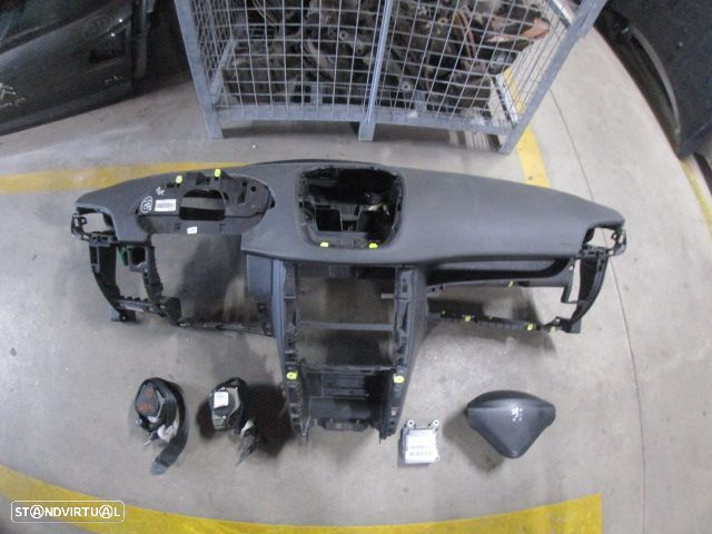 Kit Airbags 9685759080 96701085ZD 966569978000 96863758XX  PEUGEOT 207 2009 1.6 HDI 90CV 5 CINZA ESCURO PRETO - 1