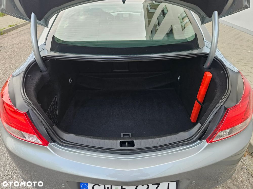 Opel Insignia 1.6 Design Edition - 15