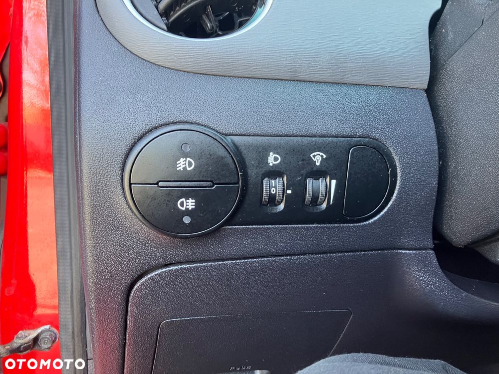 Hyundai i10 1.1 Style - 9