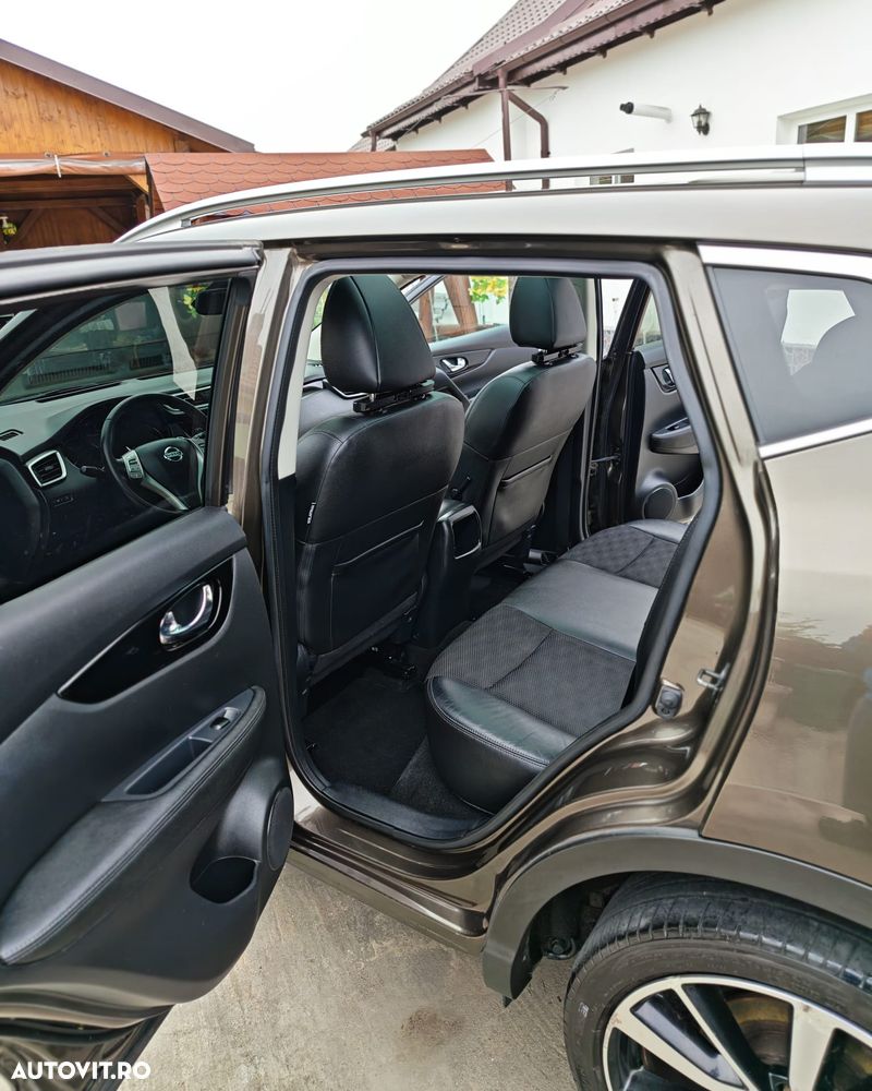 Nissan Qashqai 1.5 DCI TEKNA - 8