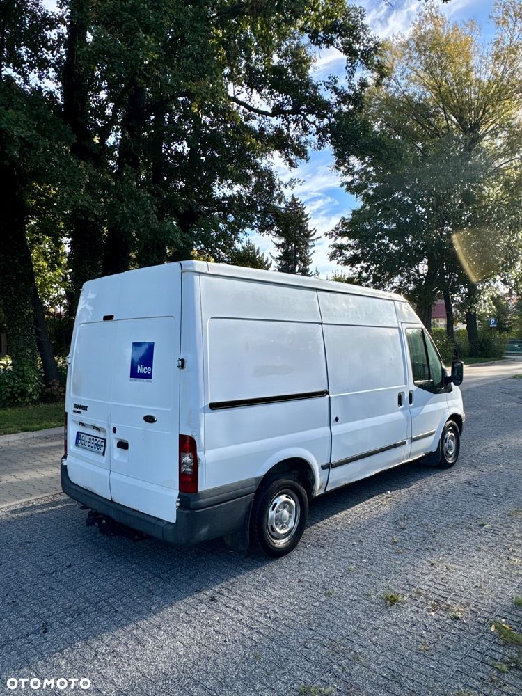 Ford Transit - 4