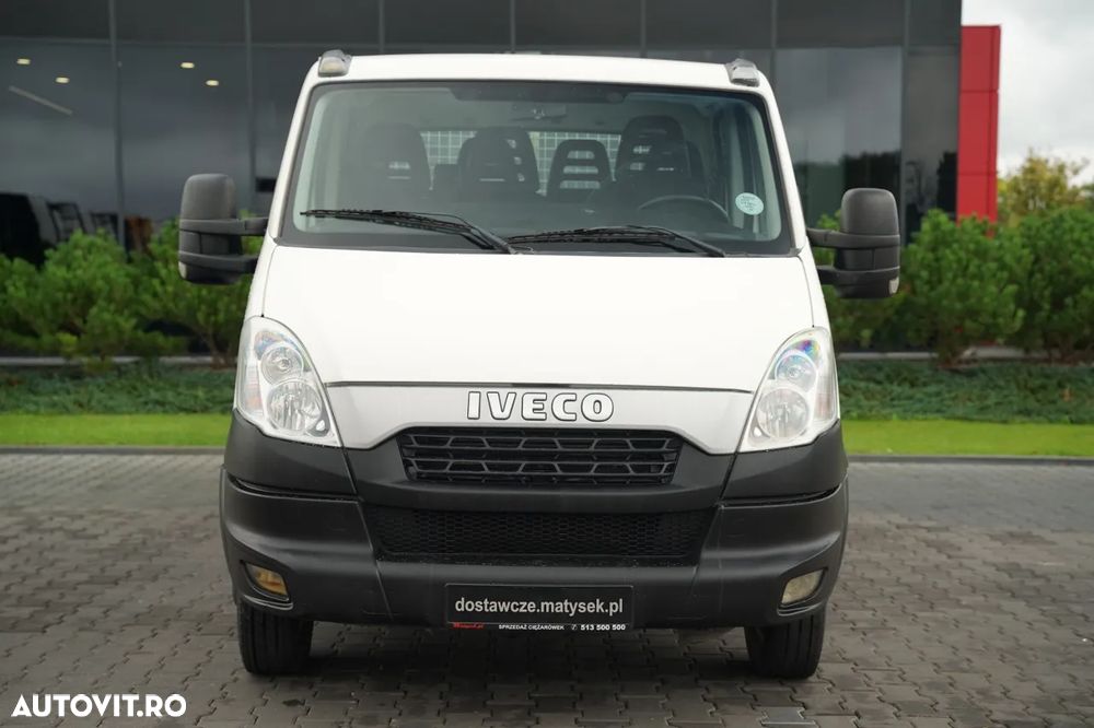 Iveco DAILY 35-130 / BASCULANTĂ CU BENĂ DIN OȚEL (DESCĂRCARE SPATE) / CABINĂ DUBLĂ - 7 LOCURI / ROȚI SPATE DUBLE / MANUALĂ / IMPORT / - 14