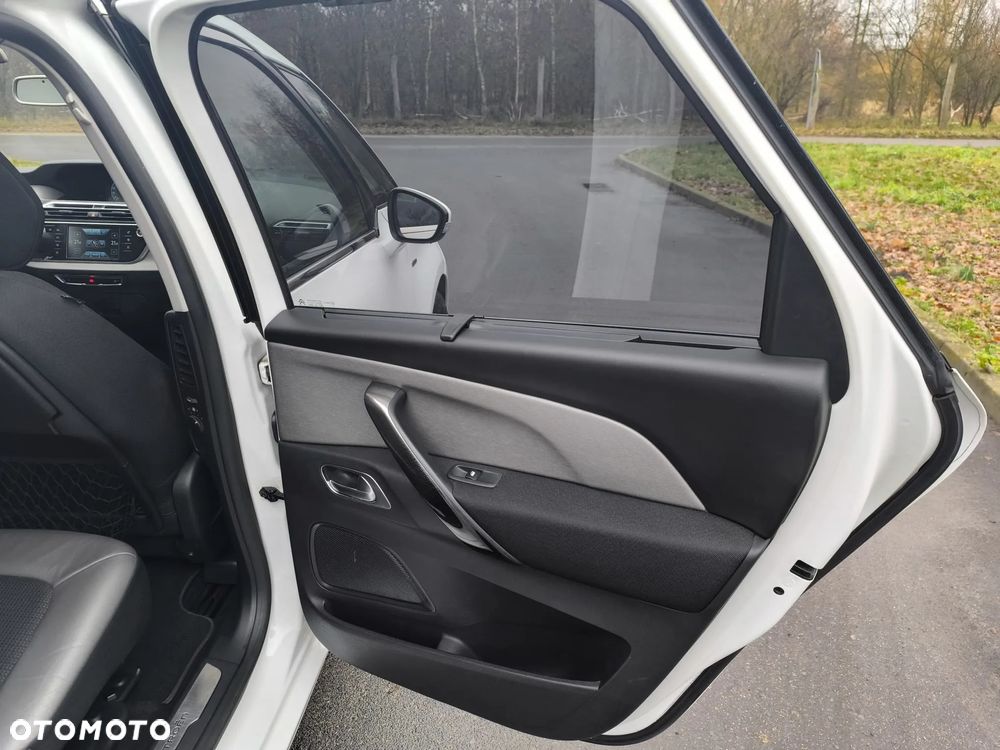 Citroën C4 Picasso BlueHDi 150 Exclusive - 21