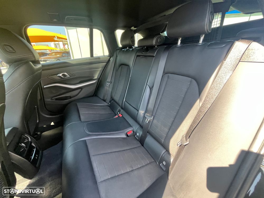 BMW 320 e Corporate Edition Auto - 50