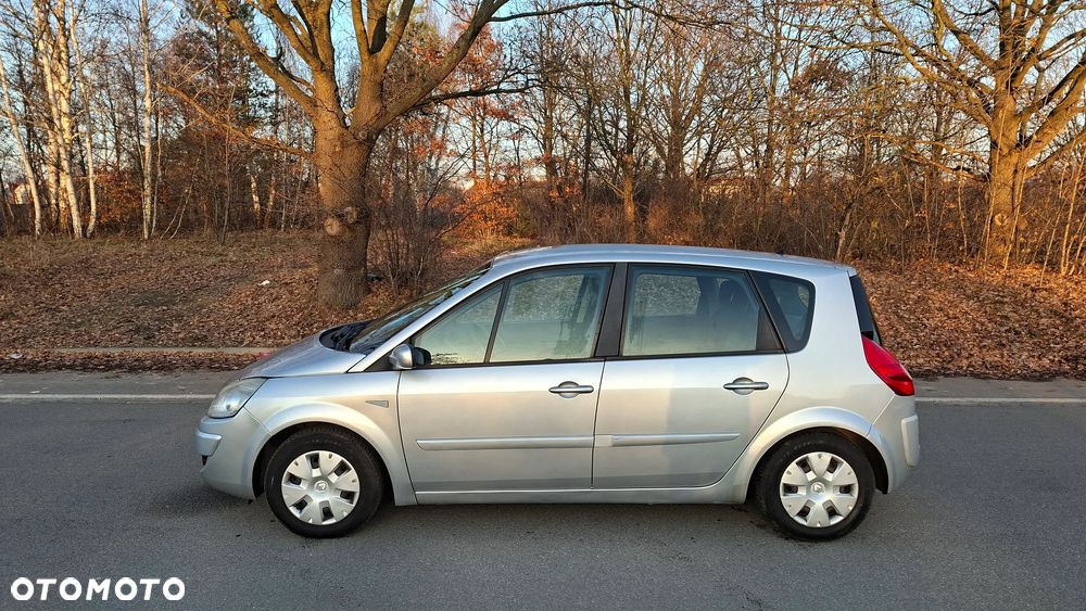 Renault Scenic 1.5 dCi Expression - 11