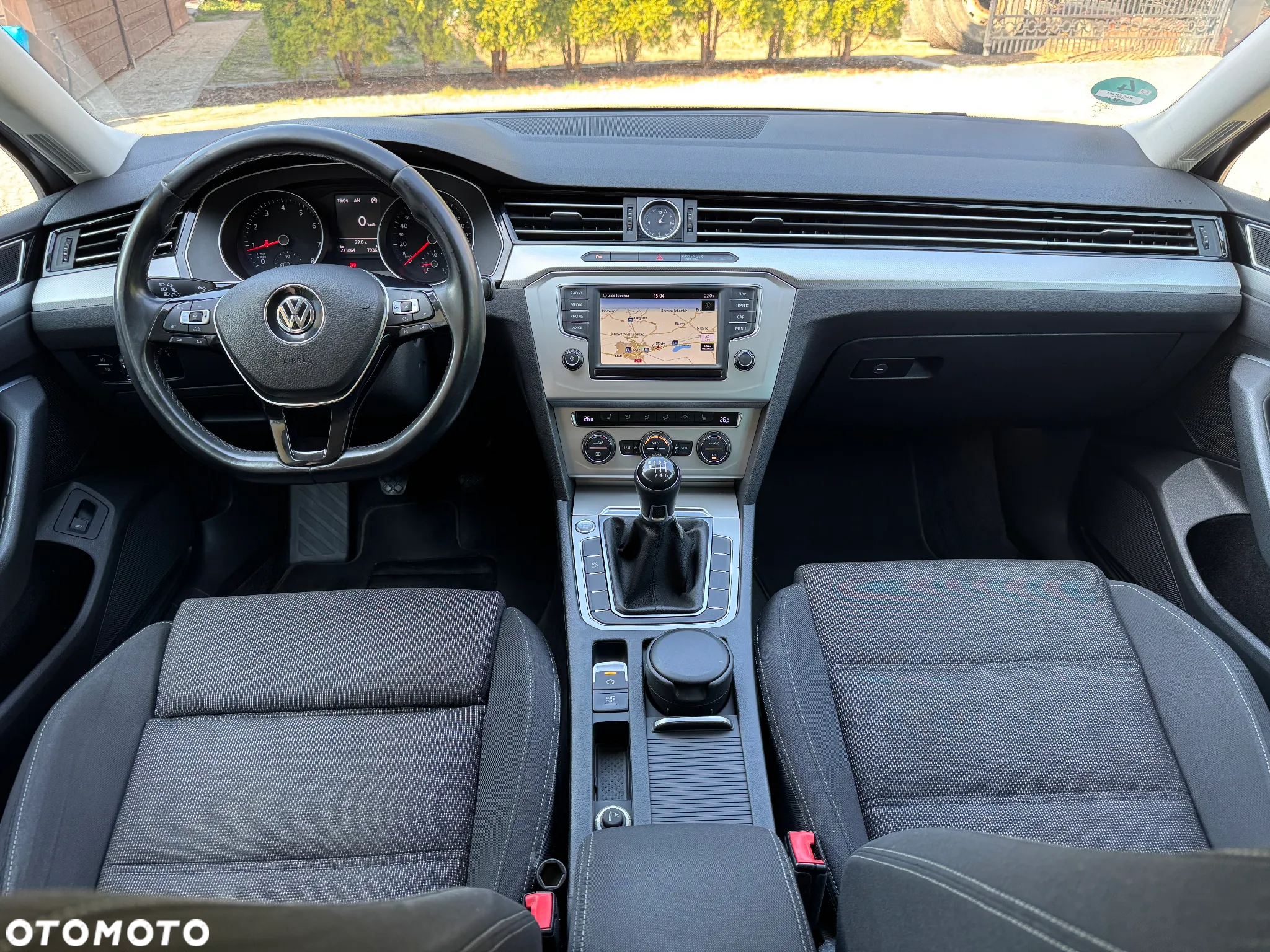Volkswagen Passat 1.4 TSI BMT ACT Comfortline - 12