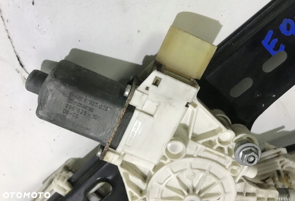 MECHANIZM SIŁOWNIK SZYBY PRZEDNI PRAWY BMW E90 E91 - 2