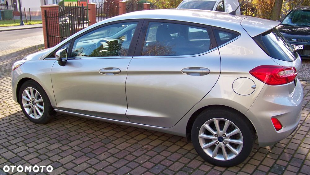 Ford Fiesta 1.1 S&S TITANIUM - 7