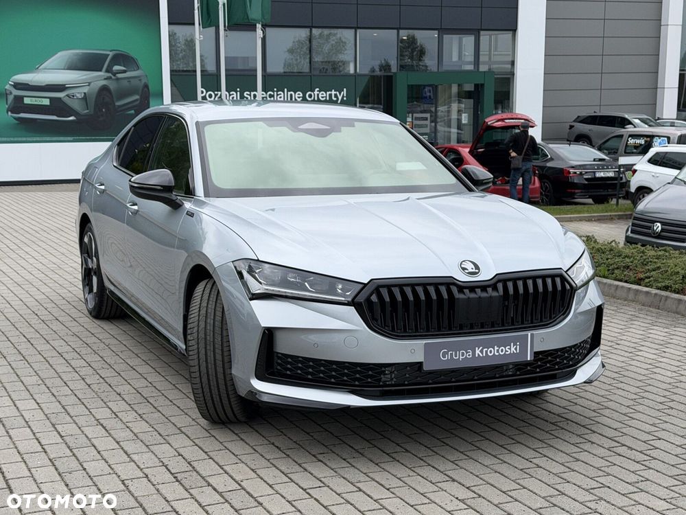 Skoda Superb 2.0 TDI SCR 4x4 Sportline DSG - 4