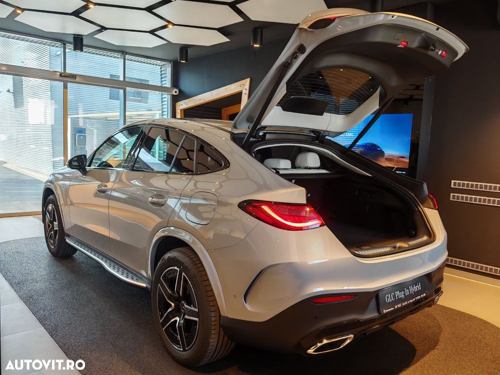 Mercedes-Benz GLC 300 e 4Matic 9G-TRONIC Edition AMG Line - 18