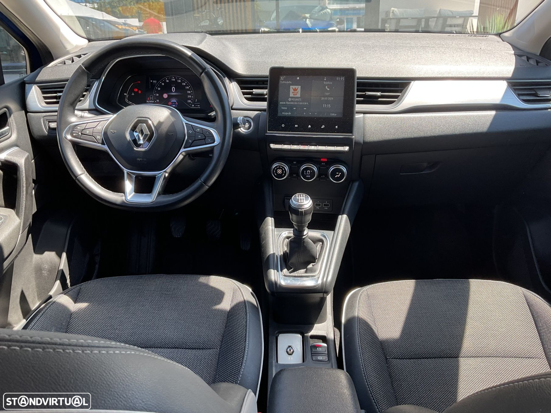 Renault Captur 1.0 TCe Exclusive - 30