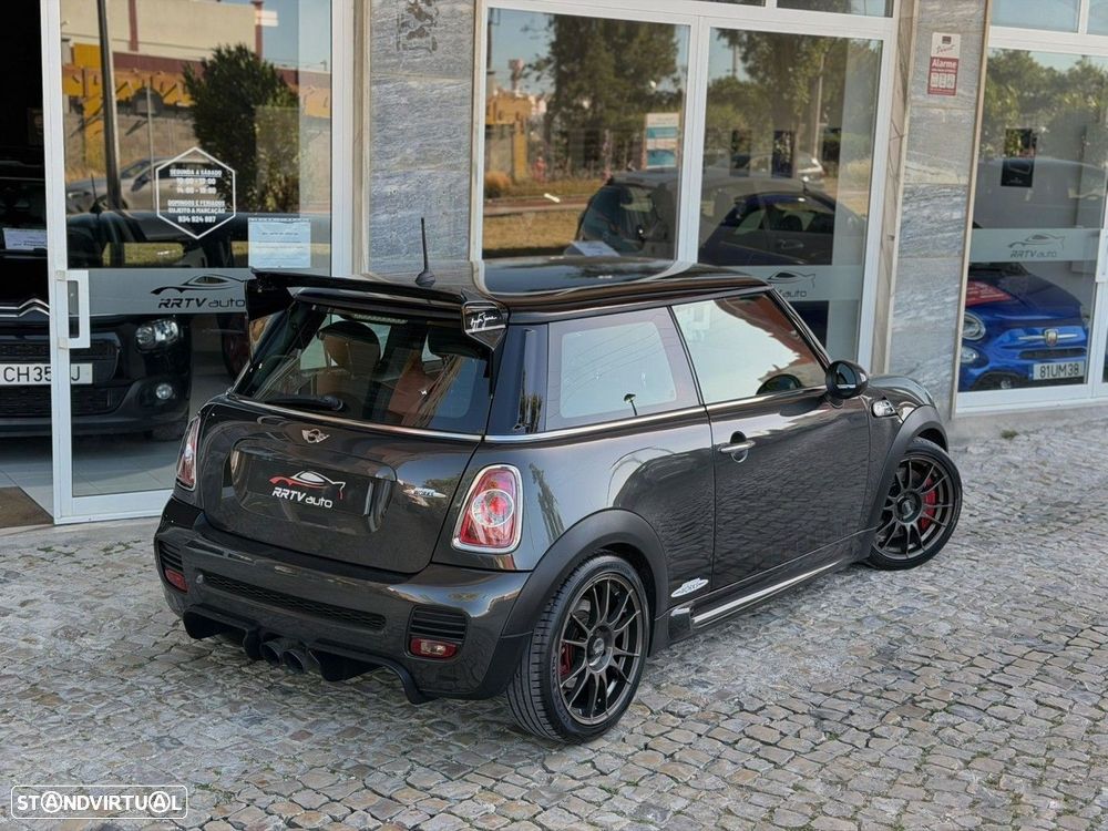 MINI 3 Portas John Cooper Works - 11