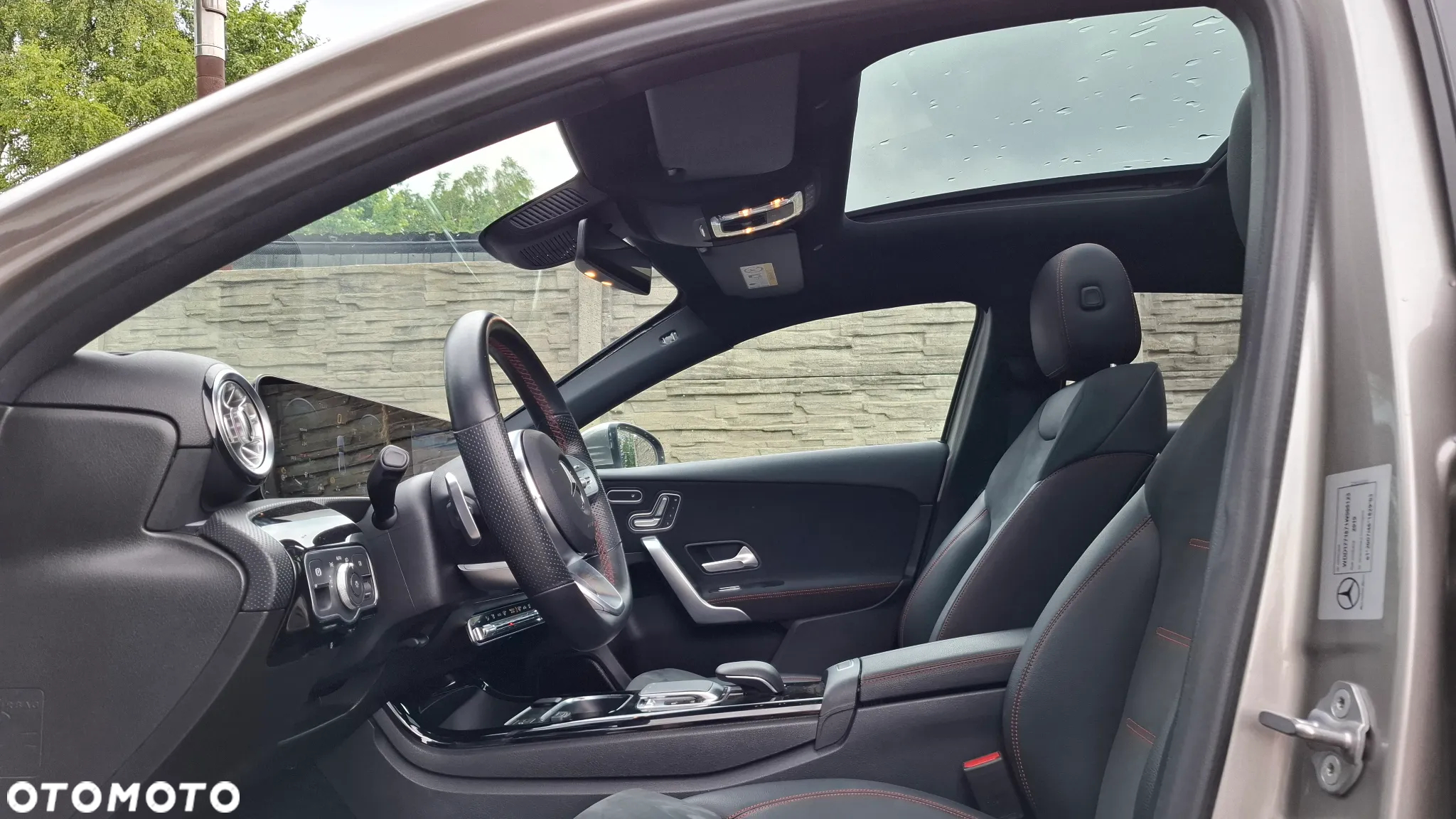 Mercedes-Benz Klasa A 200 AMG Line 7G-DCT - 3