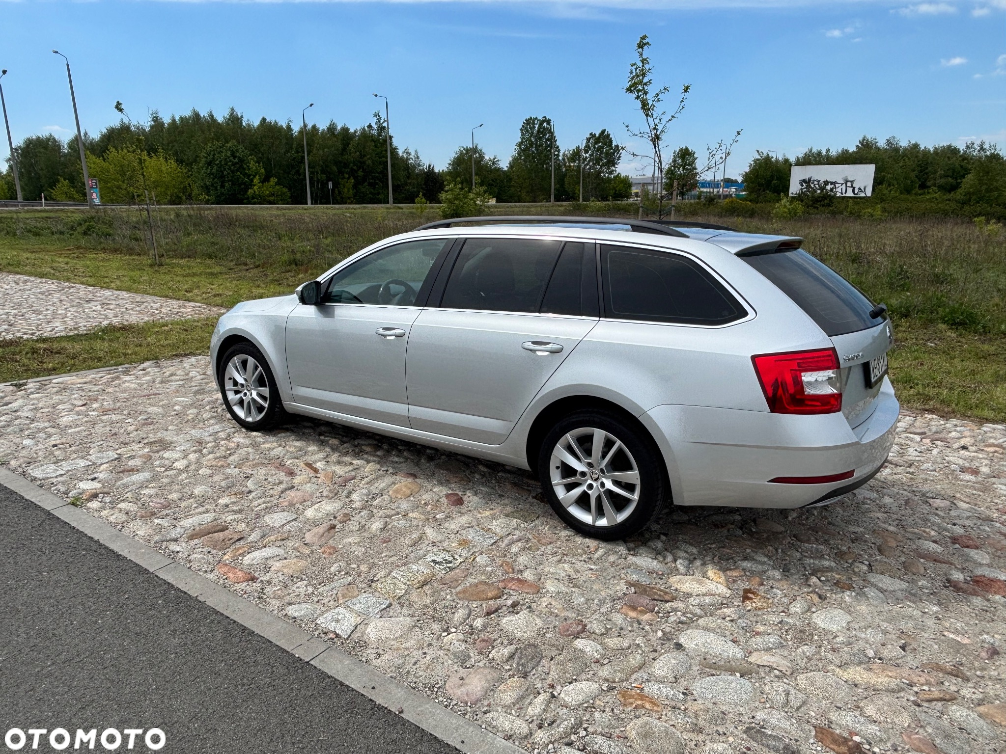 Skoda Octavia 2.0 TDI Style DSG - 3