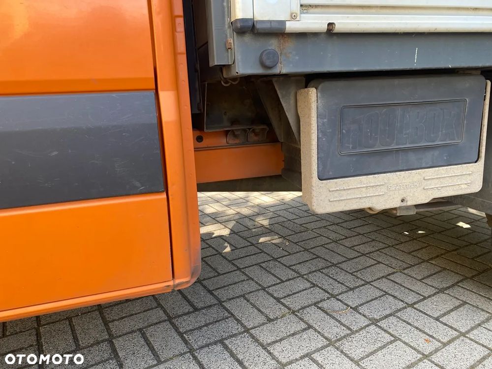 Volkswagen Crafter 2.0 Tdi 140KM Klima Doka 7 osobowa 2.8m skrzynia 2012/2013 Zadbany - 3