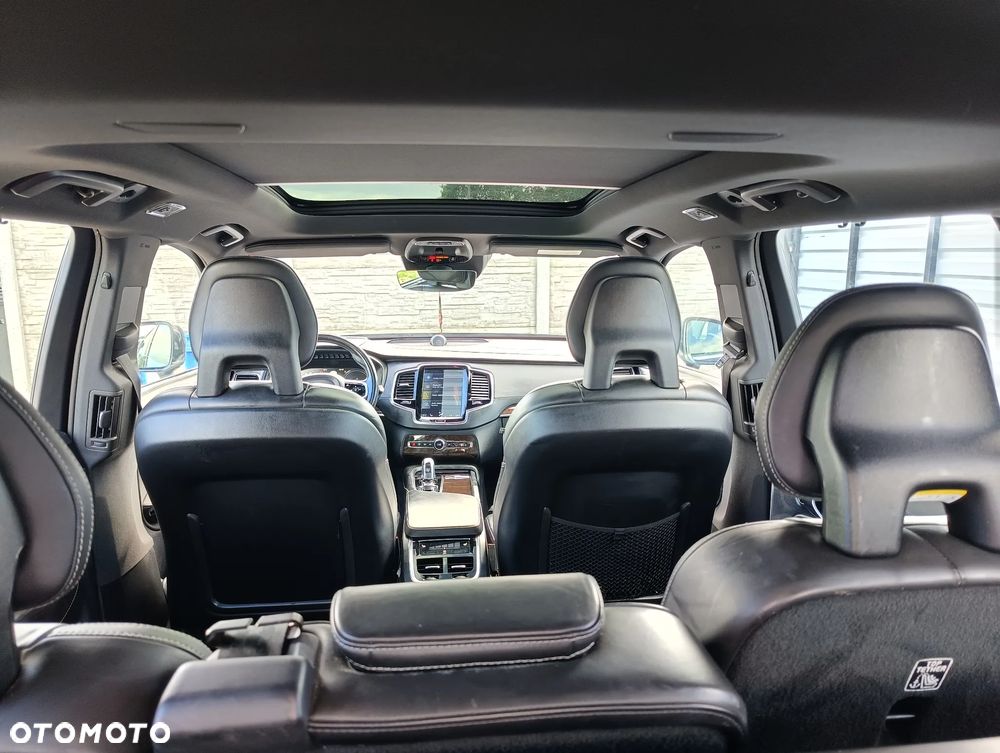 Volvo XC 90 - 19
