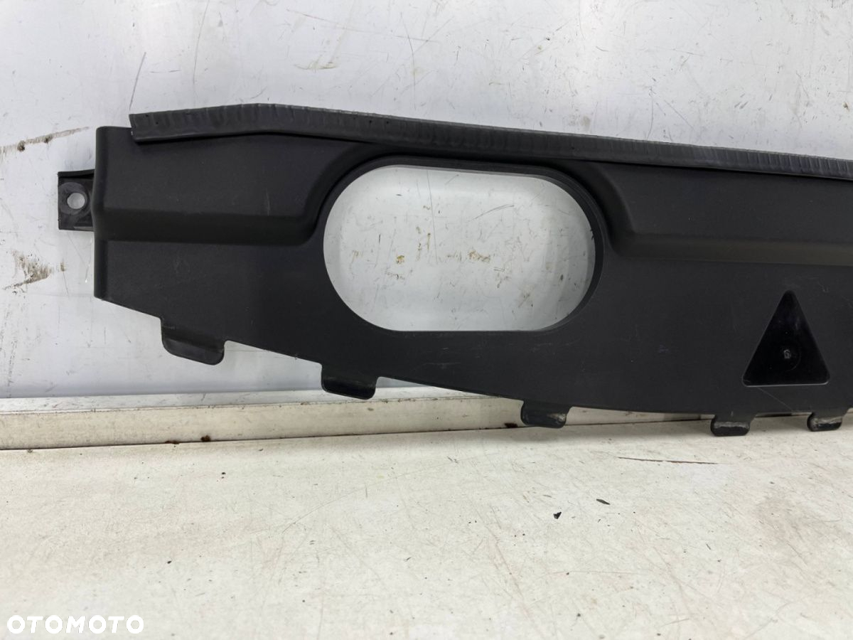 Osłona pasa przedniego BMW X5 F15 X6 F16 13-19r. nakładka górna pokrywa wlotu kanału powietrza - 2