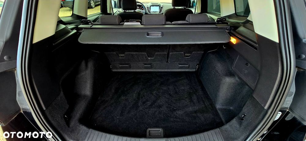 Ford Kuga - 20